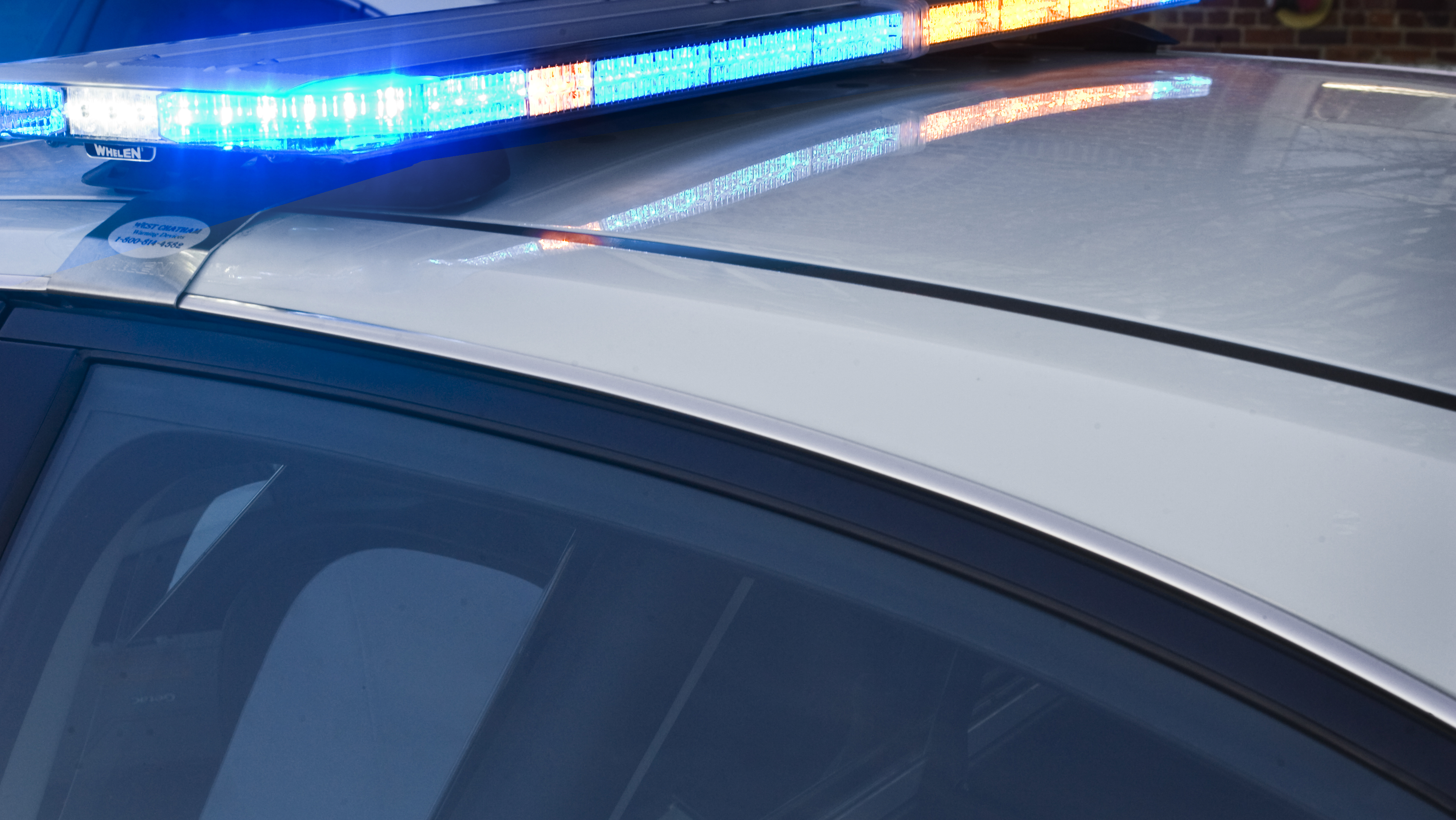 Car being chased by Kannapolis police crashes into restaurant