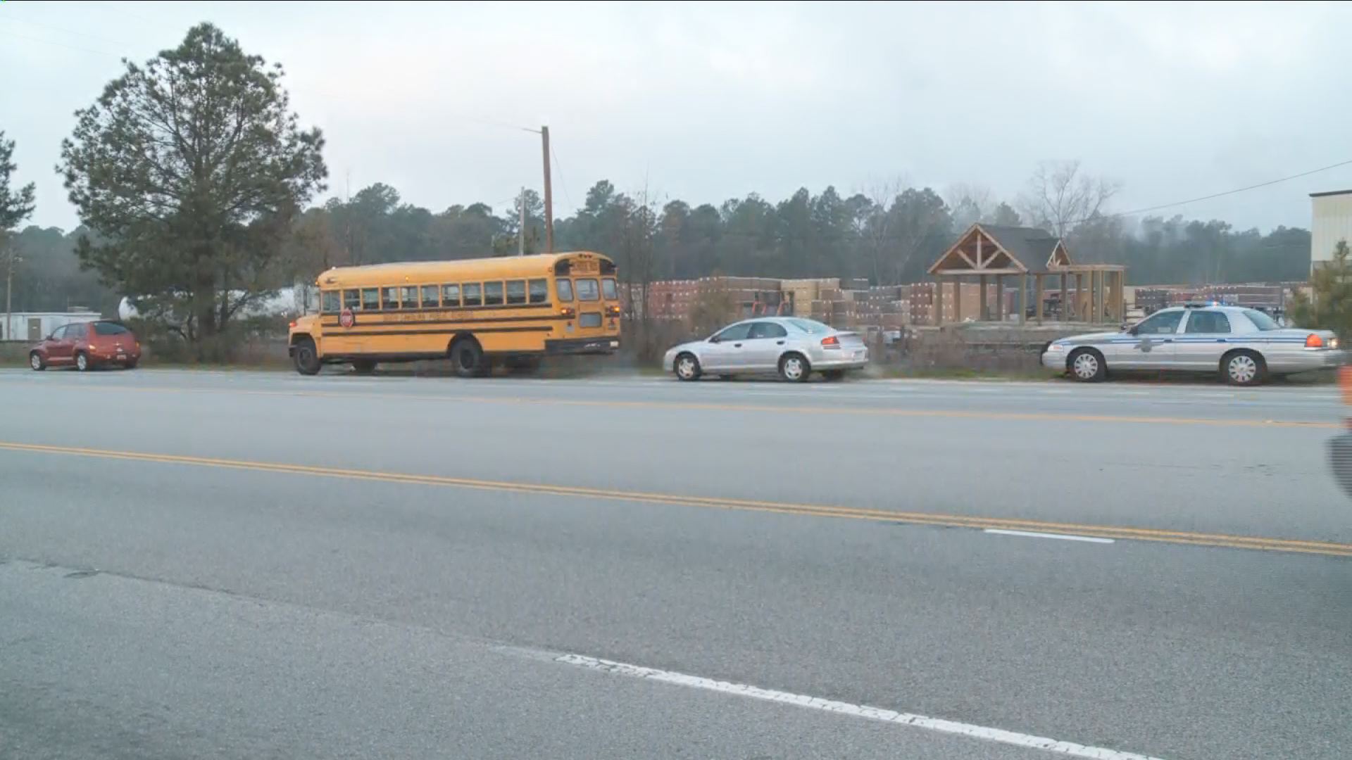 No Students Injured in Monday School Bus FenderBender