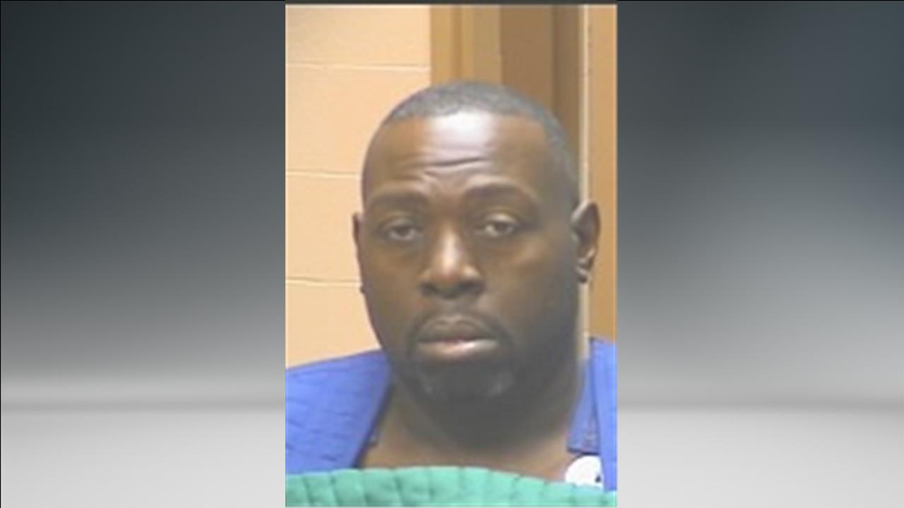 Man Accused Of Stabbing Hitting Wife With Car Wltx Com