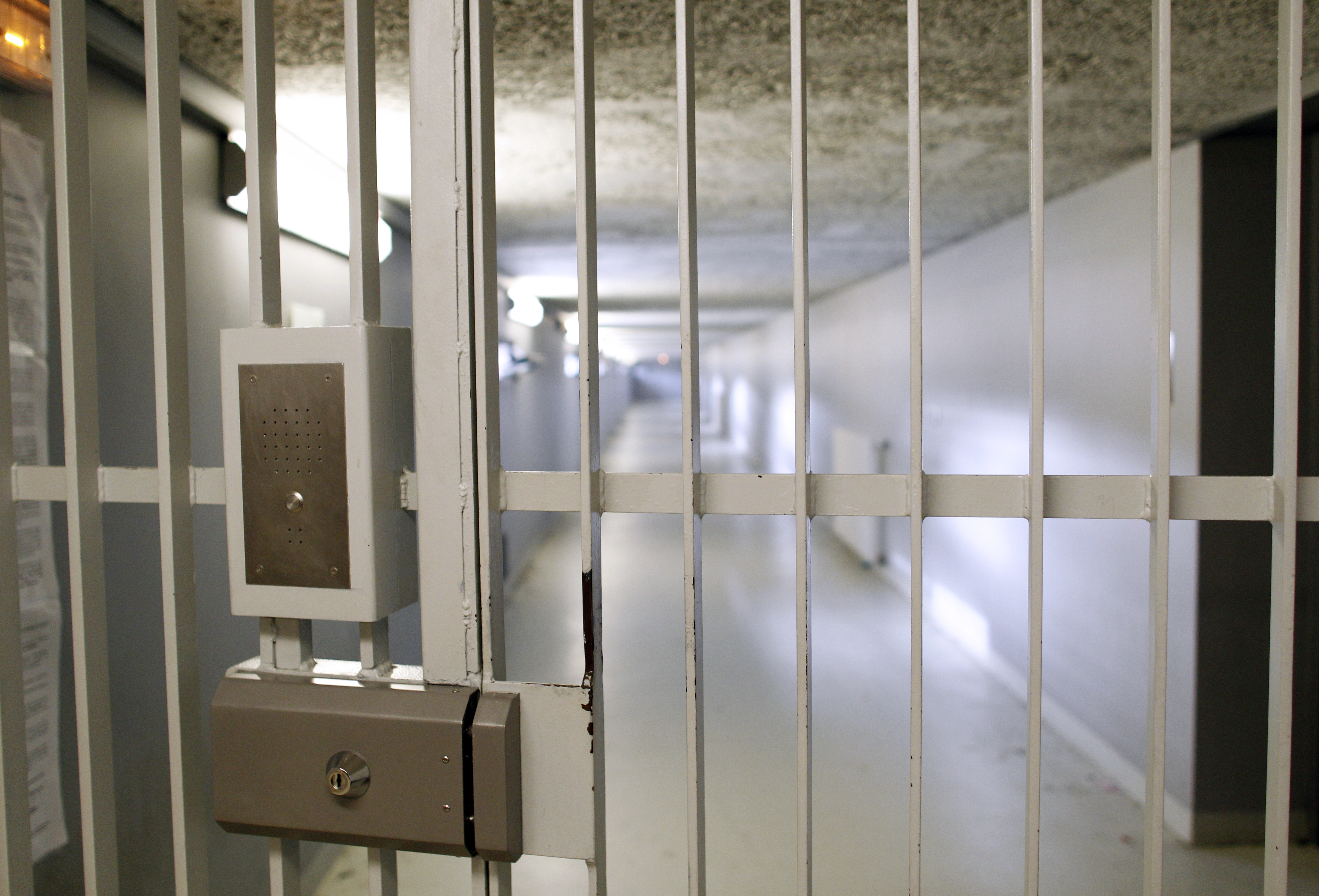 Lancaster Inmate Found Dead In Jail Cell | wltx.com