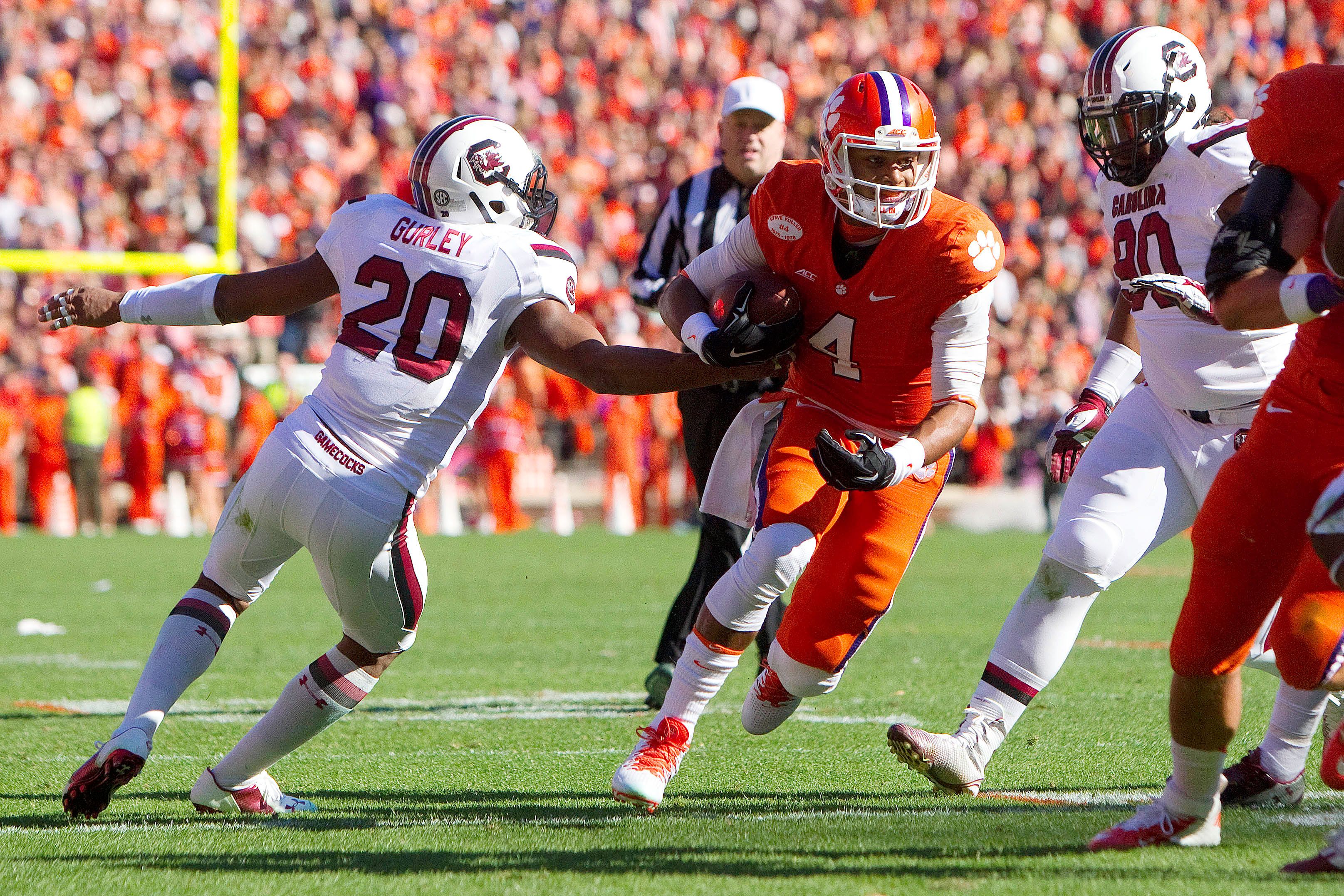 The Legend of Deshaun Watson: 2014 Clemson Tigers Beat South Carolina  Gamecocks Behind Hobbled Watson - Shakin The Southland