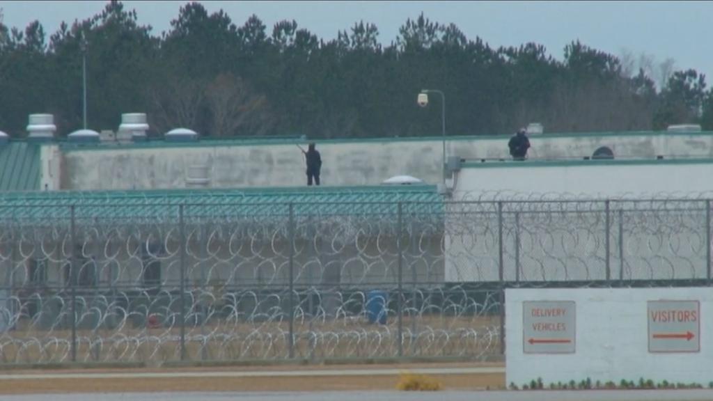 Officials Inmates Assaulted Prison Guards