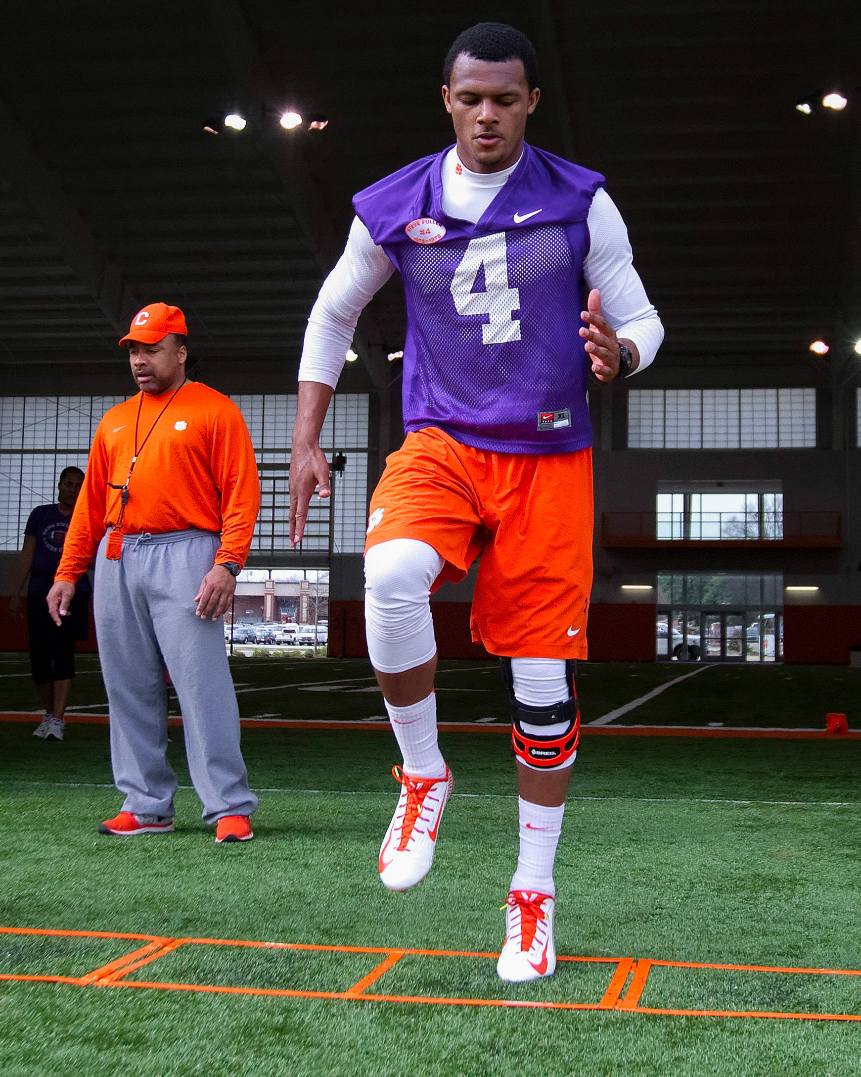 Deshaun Watson helps Clemson get past South Carolina