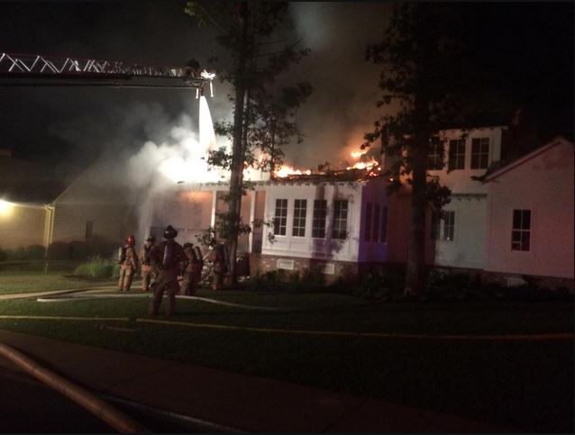 Crews Battle Early Morning House Fire in Lexington | wltx.com