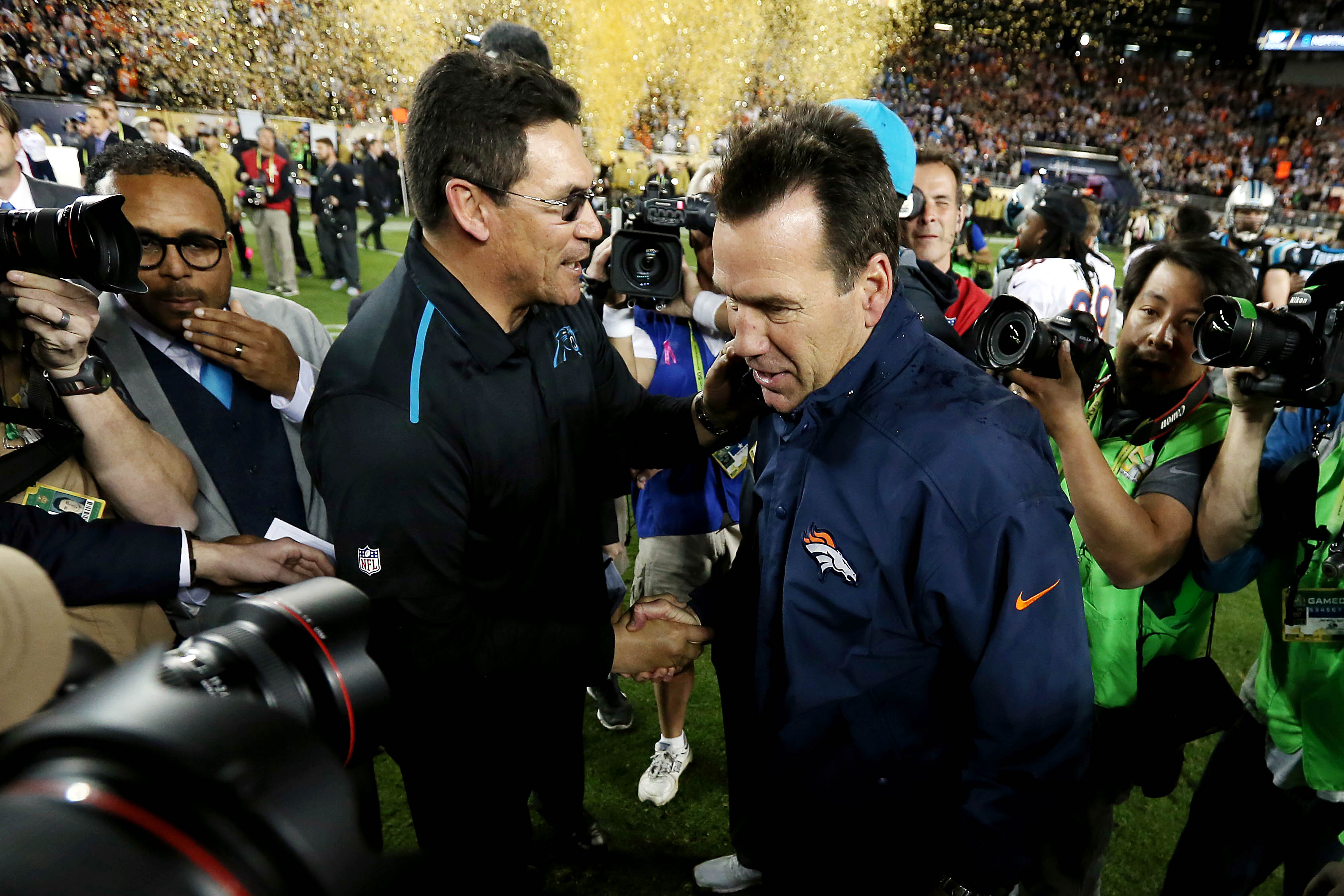 Carolina Panthers, Denver Broncos meet in Super Bowl 50 at