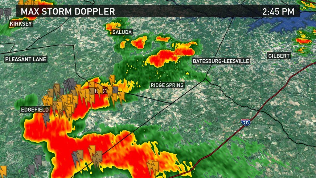 Showers Storms Moving Through The Midlands 7709