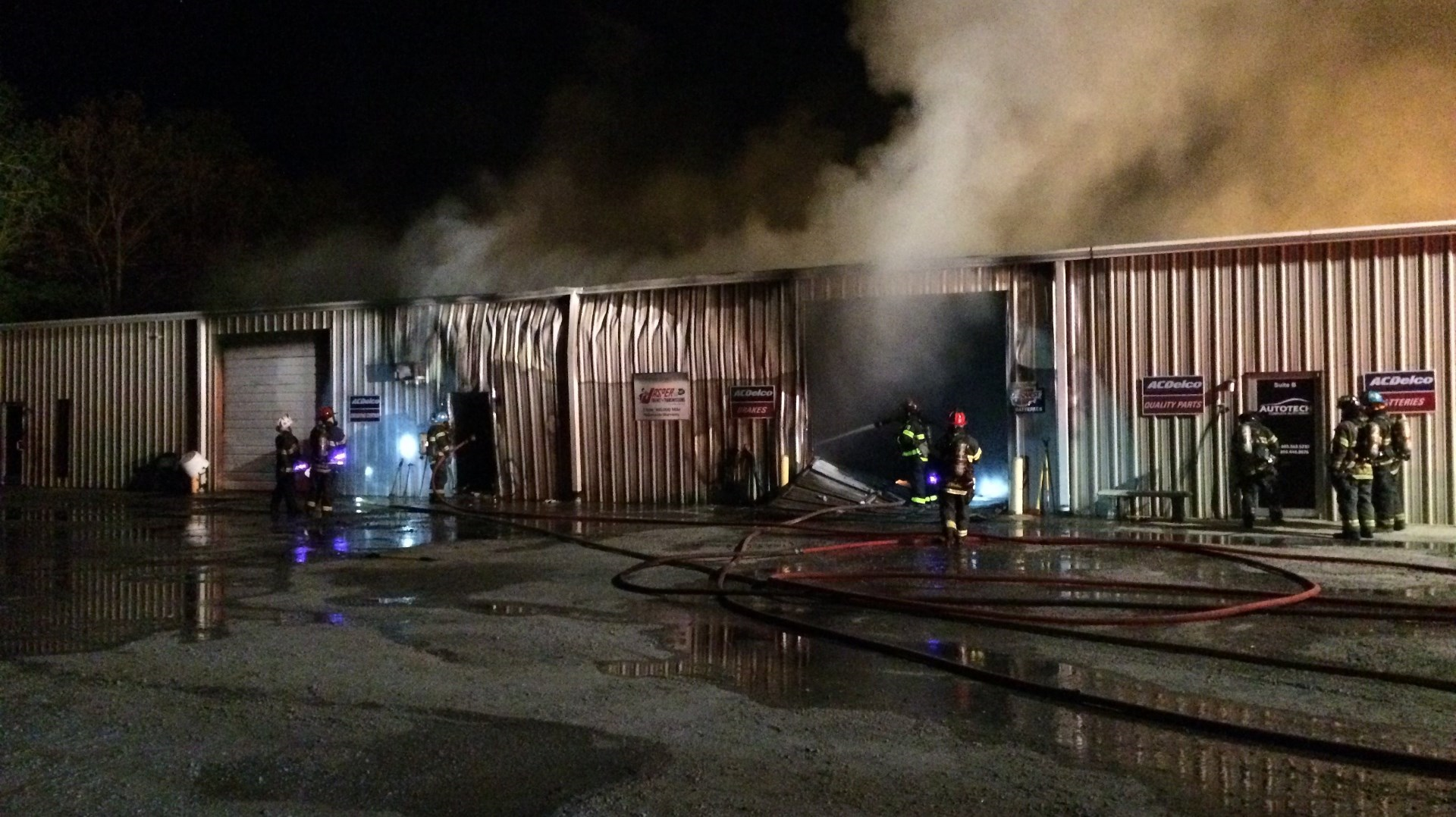 Fire Destroys AutoRepair Shop Near Chapin