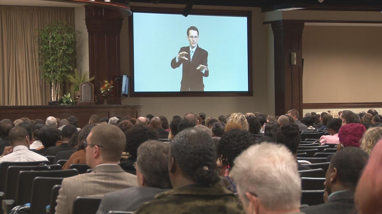 Congregation Fsl Sign Language Church Presents Entire Sermon In Sign Language | wltx.com